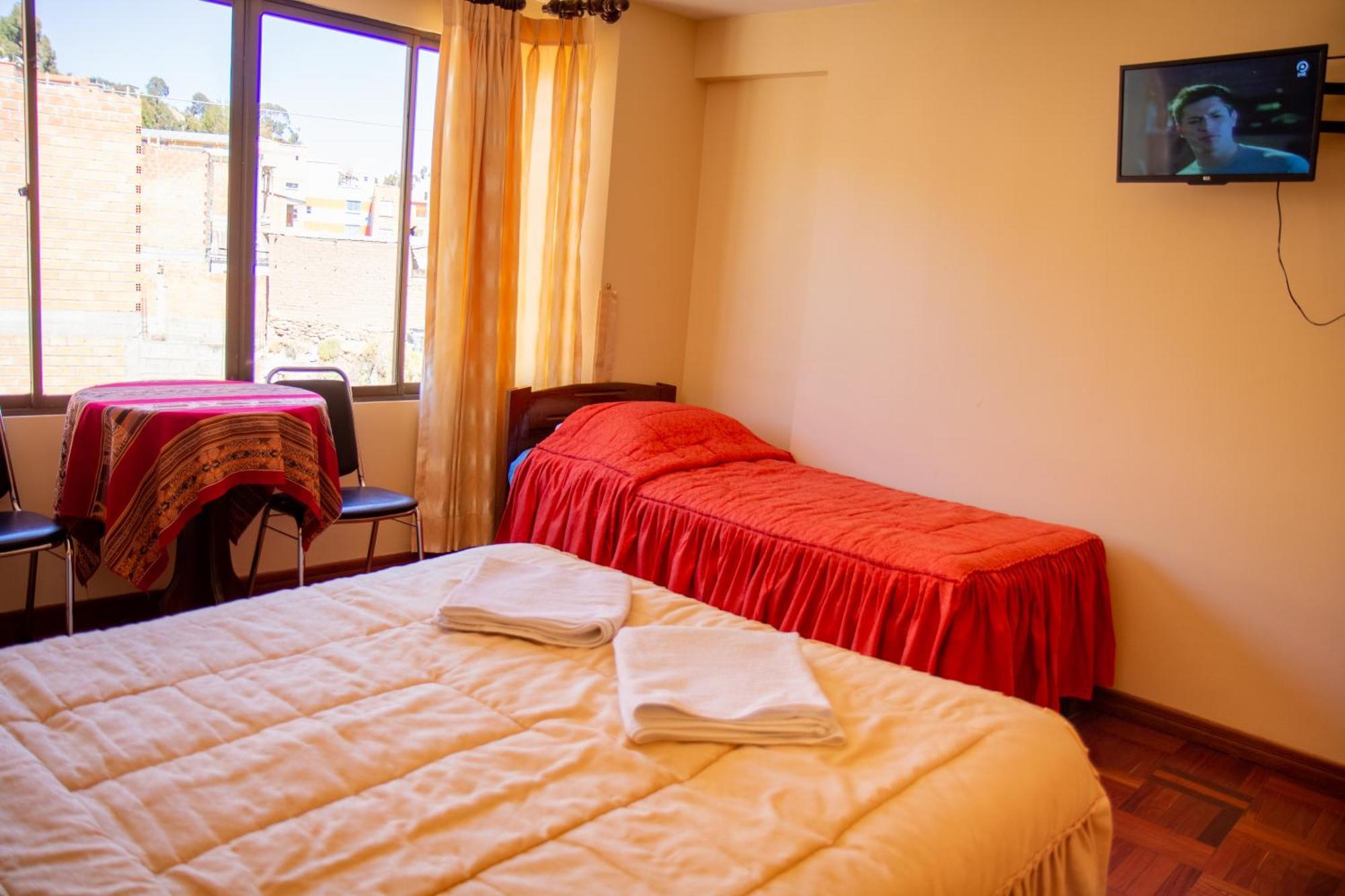 Hostal Sonia Copacabana  Zewnętrze zdjęcie
